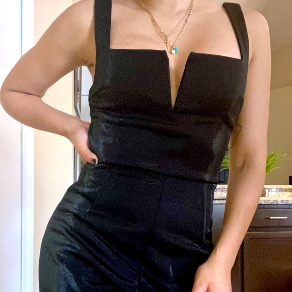 Black jumpsuit with sheen material - Picture 4 of 4
